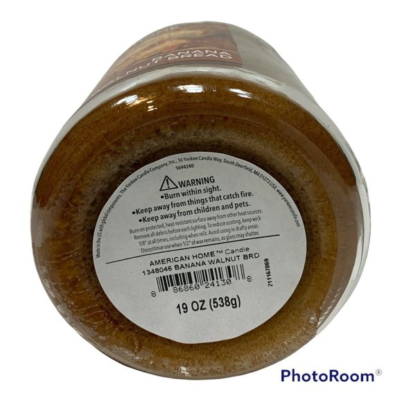 New American Home by Yankee Banana Walnut Bread Candle Large 19 oz Single Wick - Picture 3 of 3